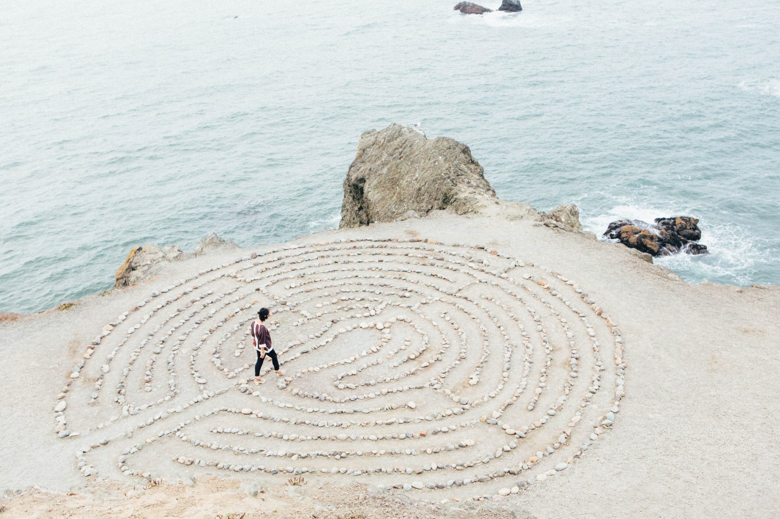 How Acceptance and Commitment Therapy Exercises Help Break the Cycle of Addiction
