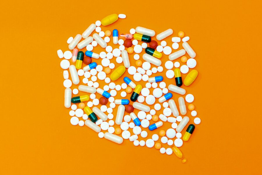 A group of pills that could indicate the signs of opioid overdose