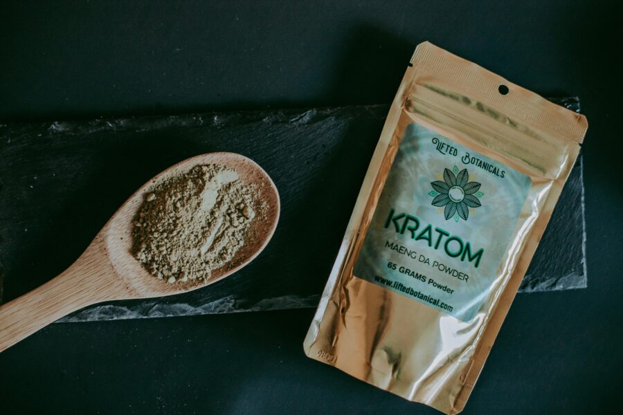 Kratom addiction displayed