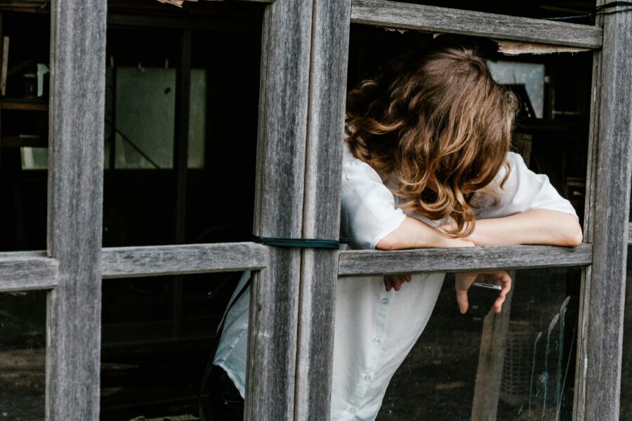 Woman struggling with benzo addiction