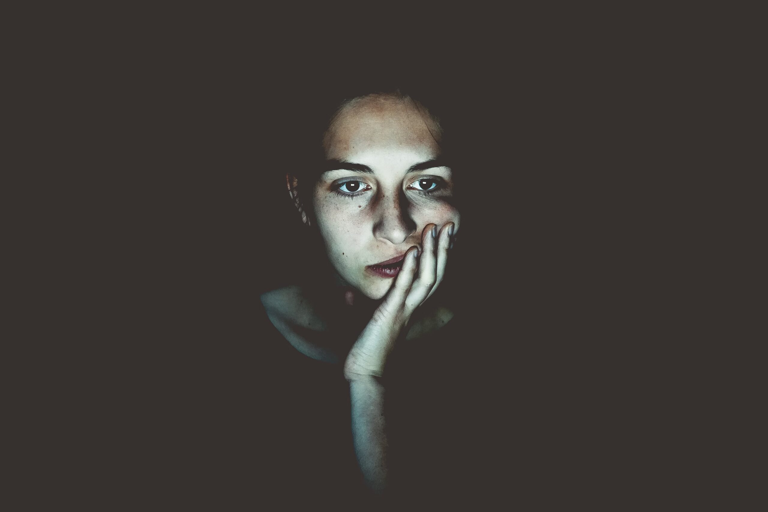 The Immediate and Lasting Ways Alcohol Affects Your Mind